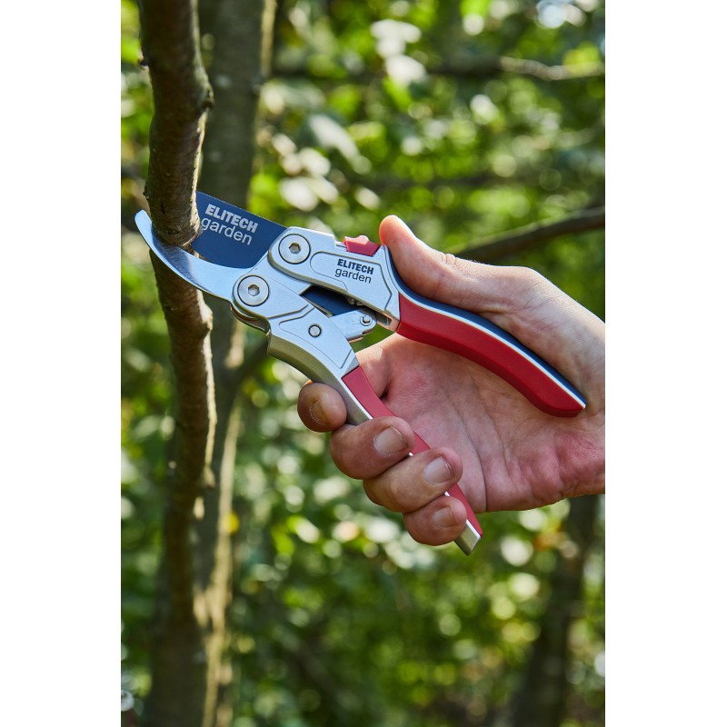 Секатор с рычажным механизмом ELITECH Garden PB 05