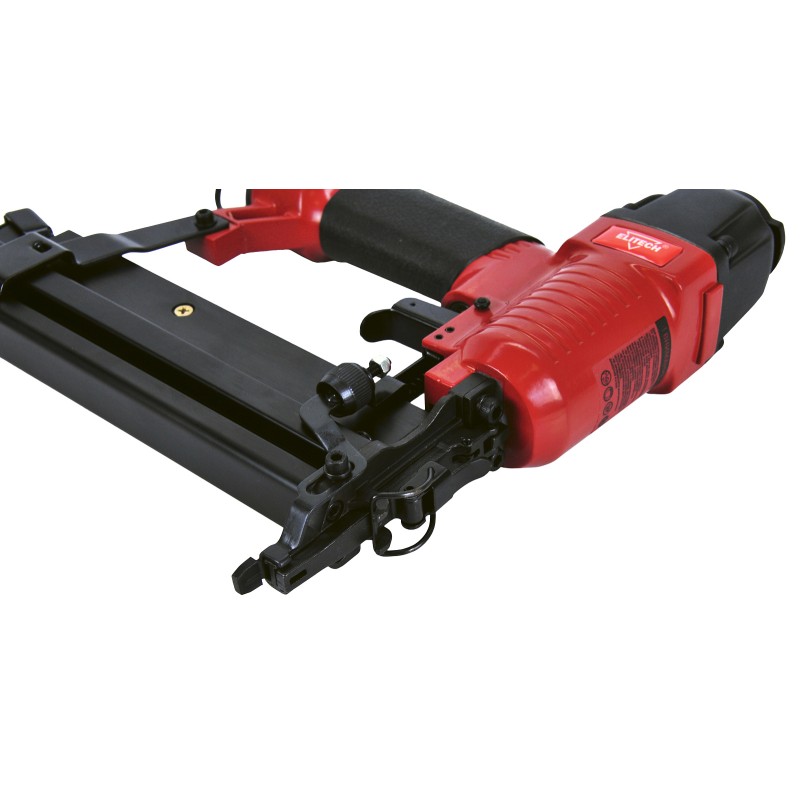 Пневмостеплер гвоздескобозабивной Elitech 0704.030100