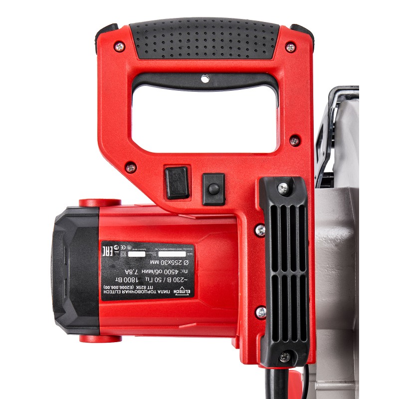 Торцовочная пила Elitech ПТ 825К