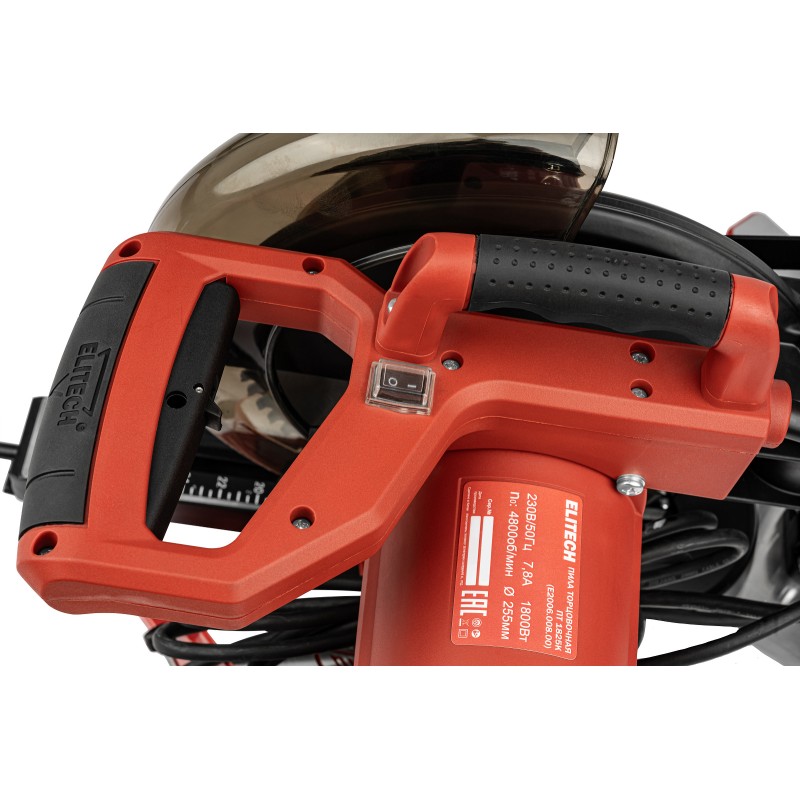 Пила торцовочно-усовочная Elitech ПТ 1825К (E2006.008.00)