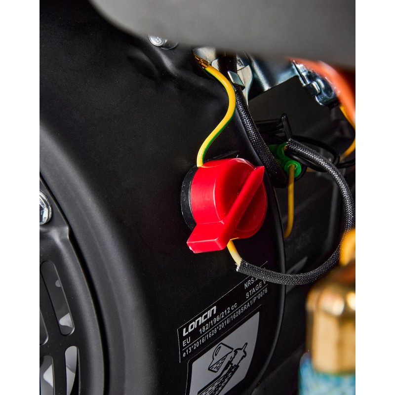 Виброплита бензиновая Elitech VTP 90T