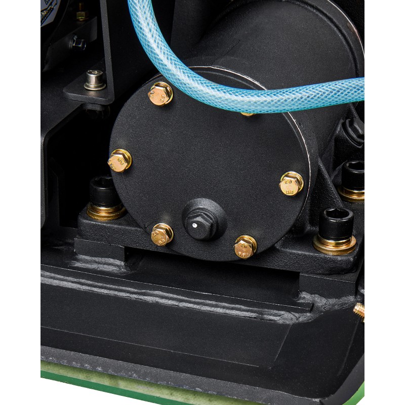 Виброплита бензиновая Elitech VTP 90T