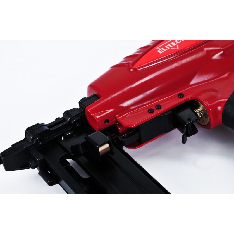 Пневмостеплер скобозабивной Elitech 0704.030300